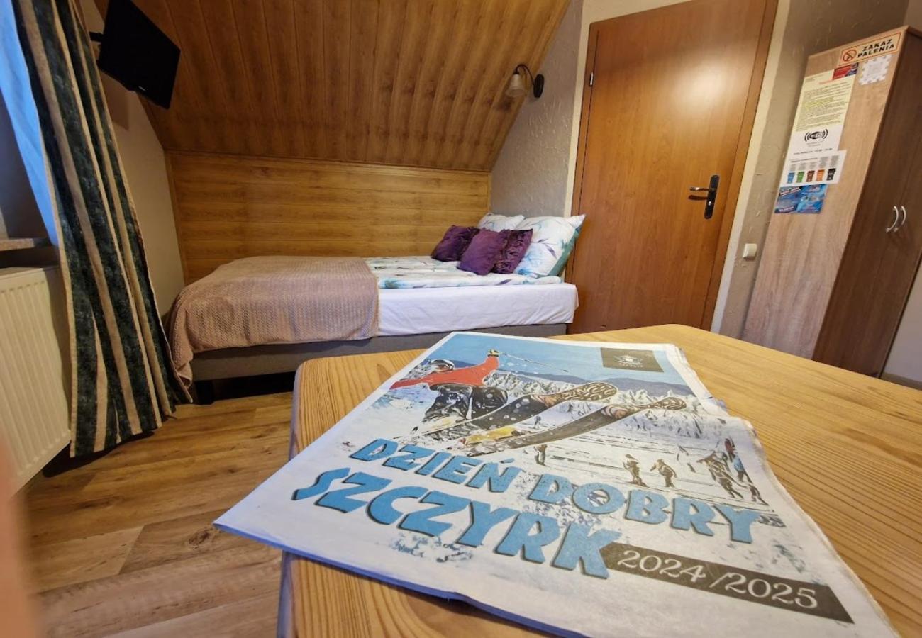 Pokoje Goscinne Kacper Blisko Gondoli Szczyrk Exterior foto